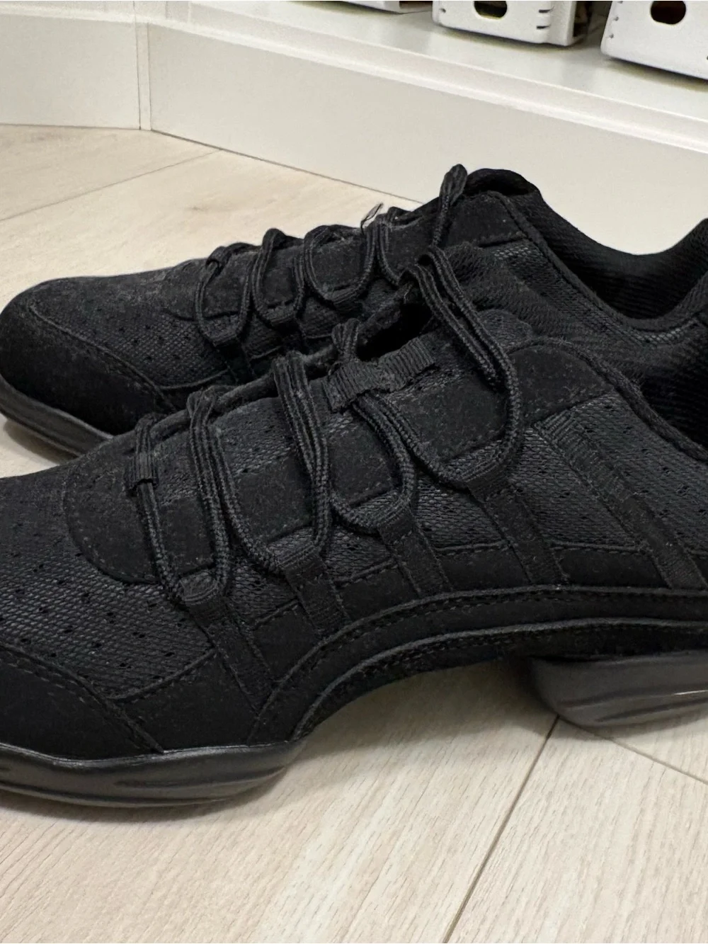 Women’s Dance Shoes